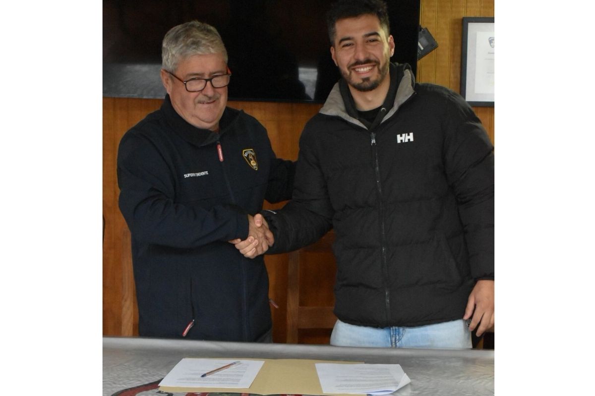Bomberos de Pucón firma importante convenio de colaboración con KDT_4